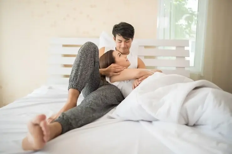 giao tiếp trong tình dục